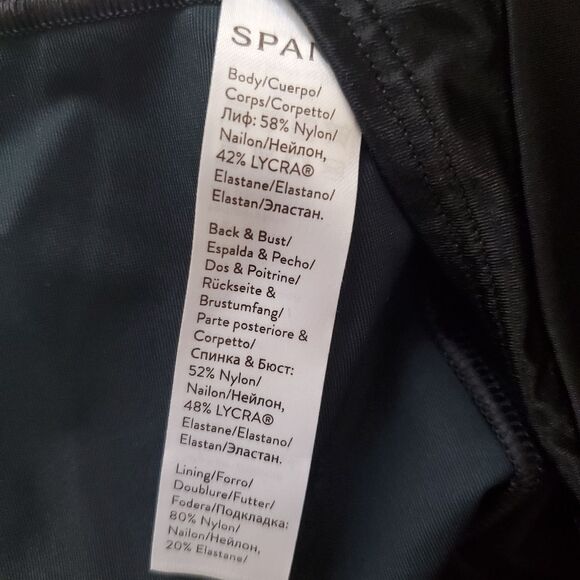 SPANX | *NEW* SmartGrip Open-Bust Full Slip - [Med, Very Black] - Picture 9 of 10